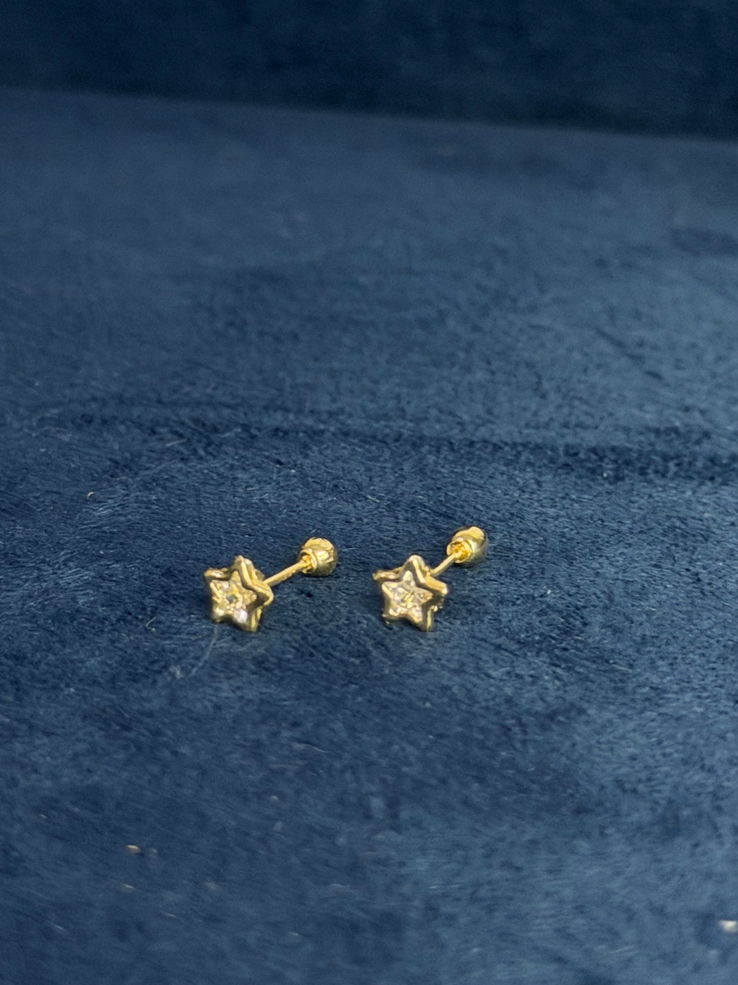 Aretes estrellas