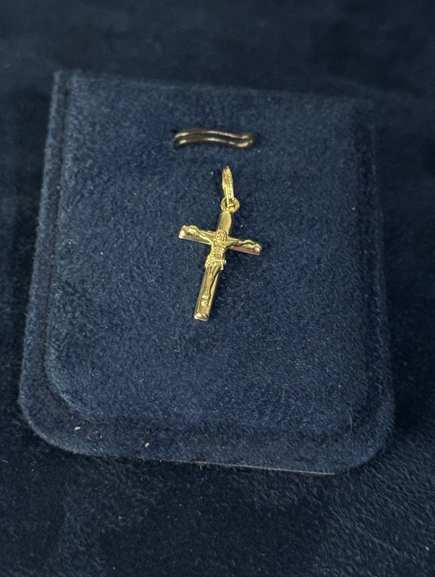 Cristo plano liso
