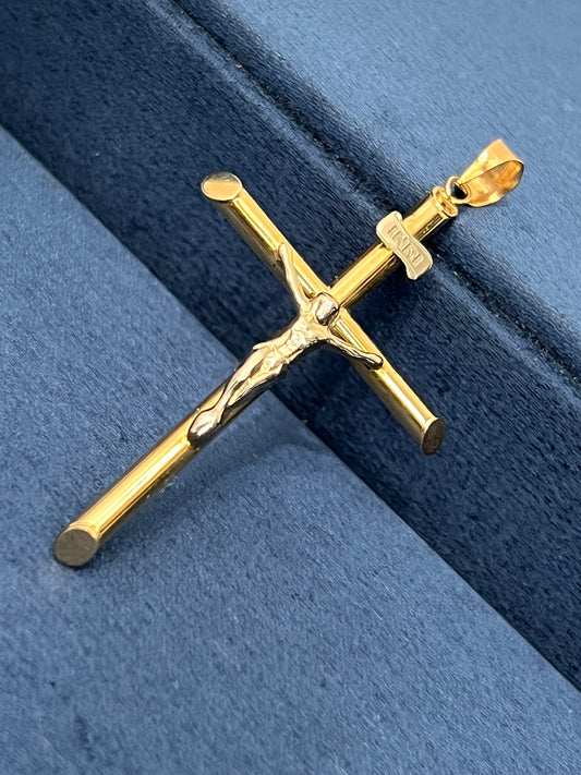 Cruz con cristo tubular