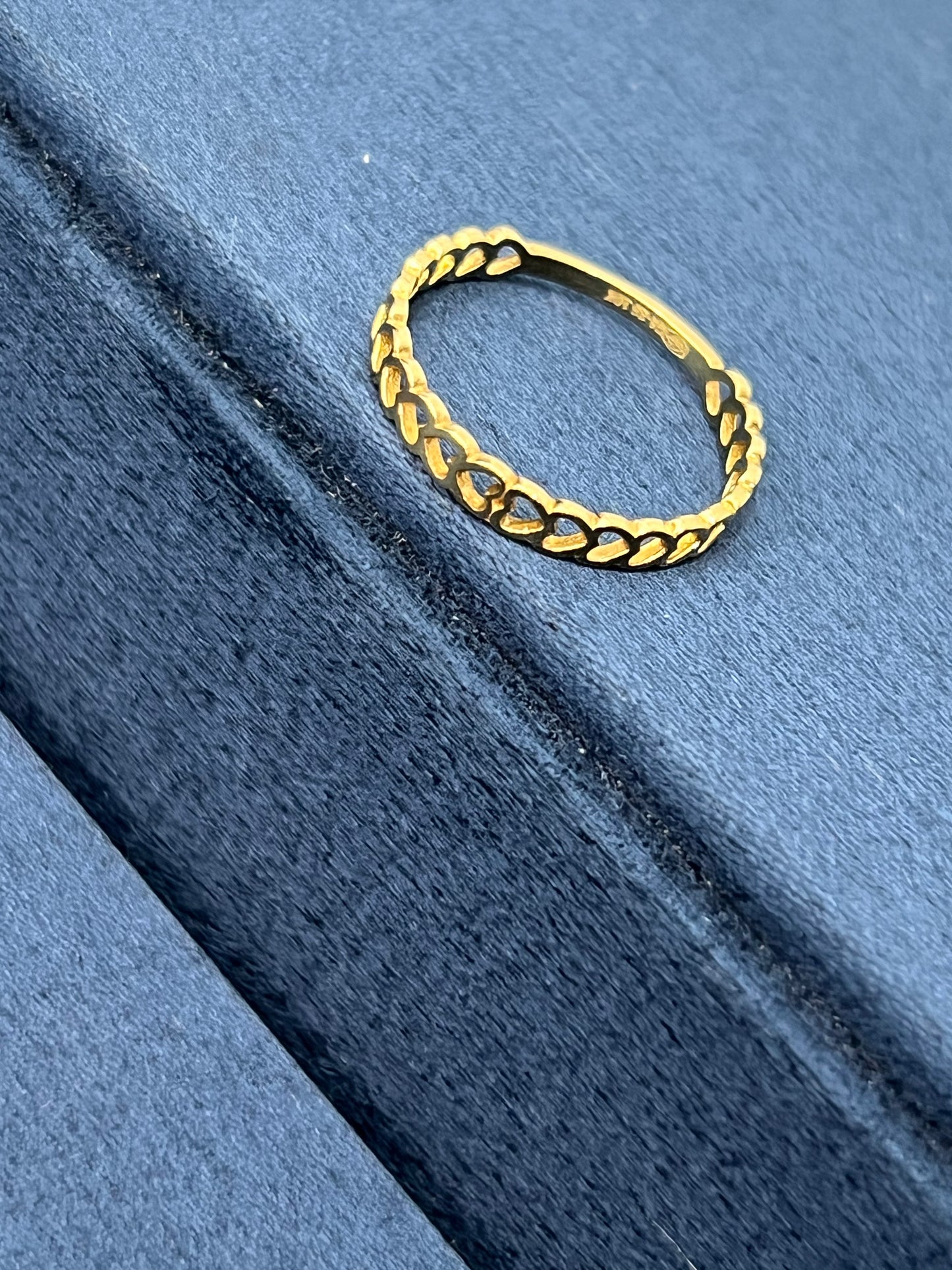Anillo de corazones