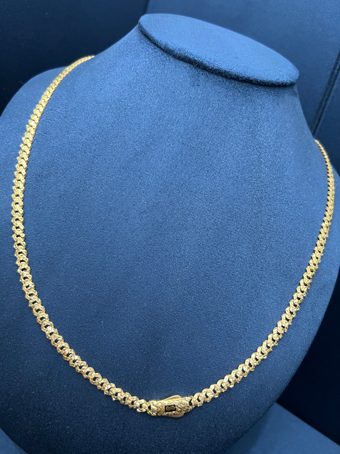Cadena Mónaco