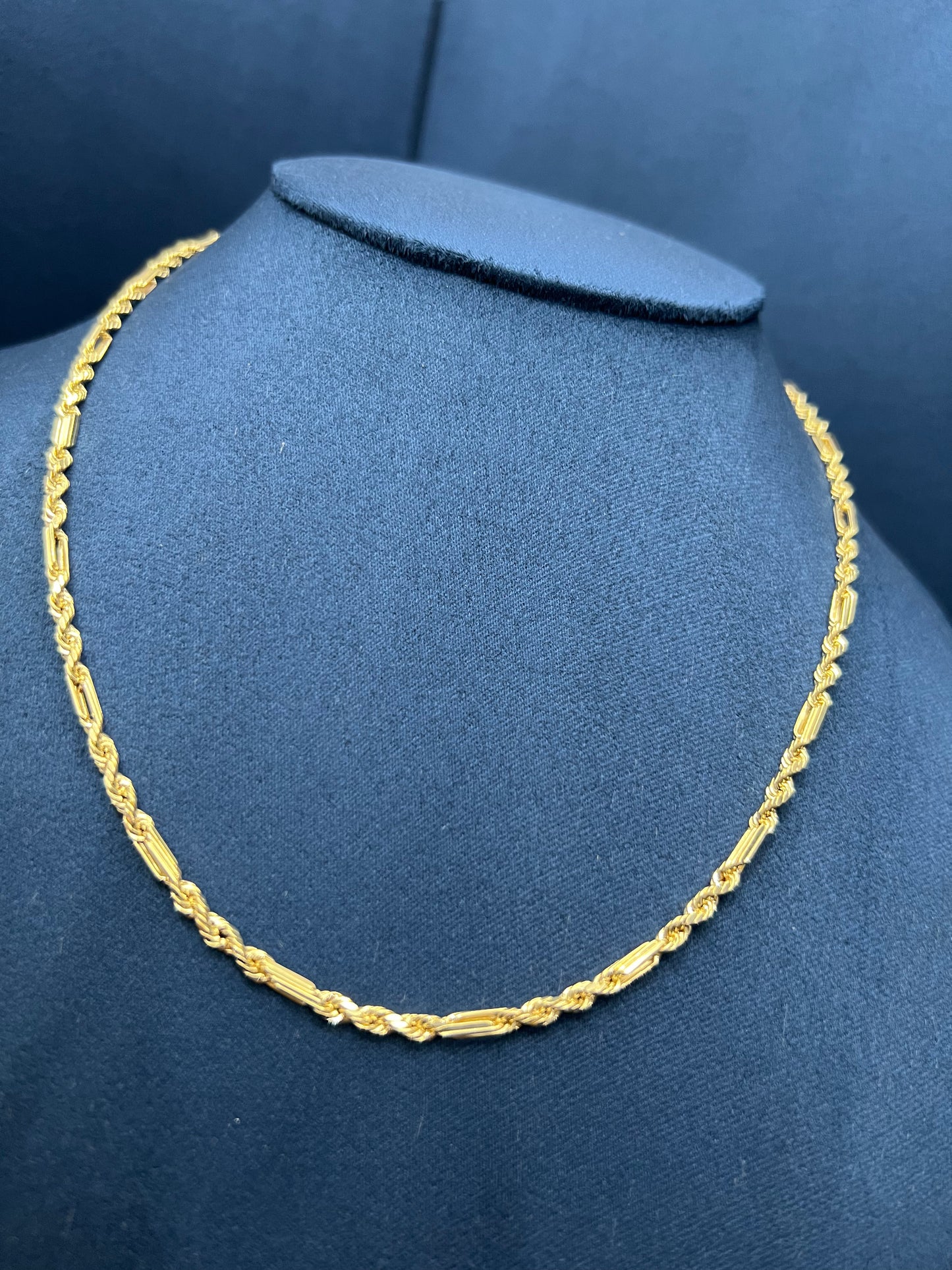 Cadena fígaro