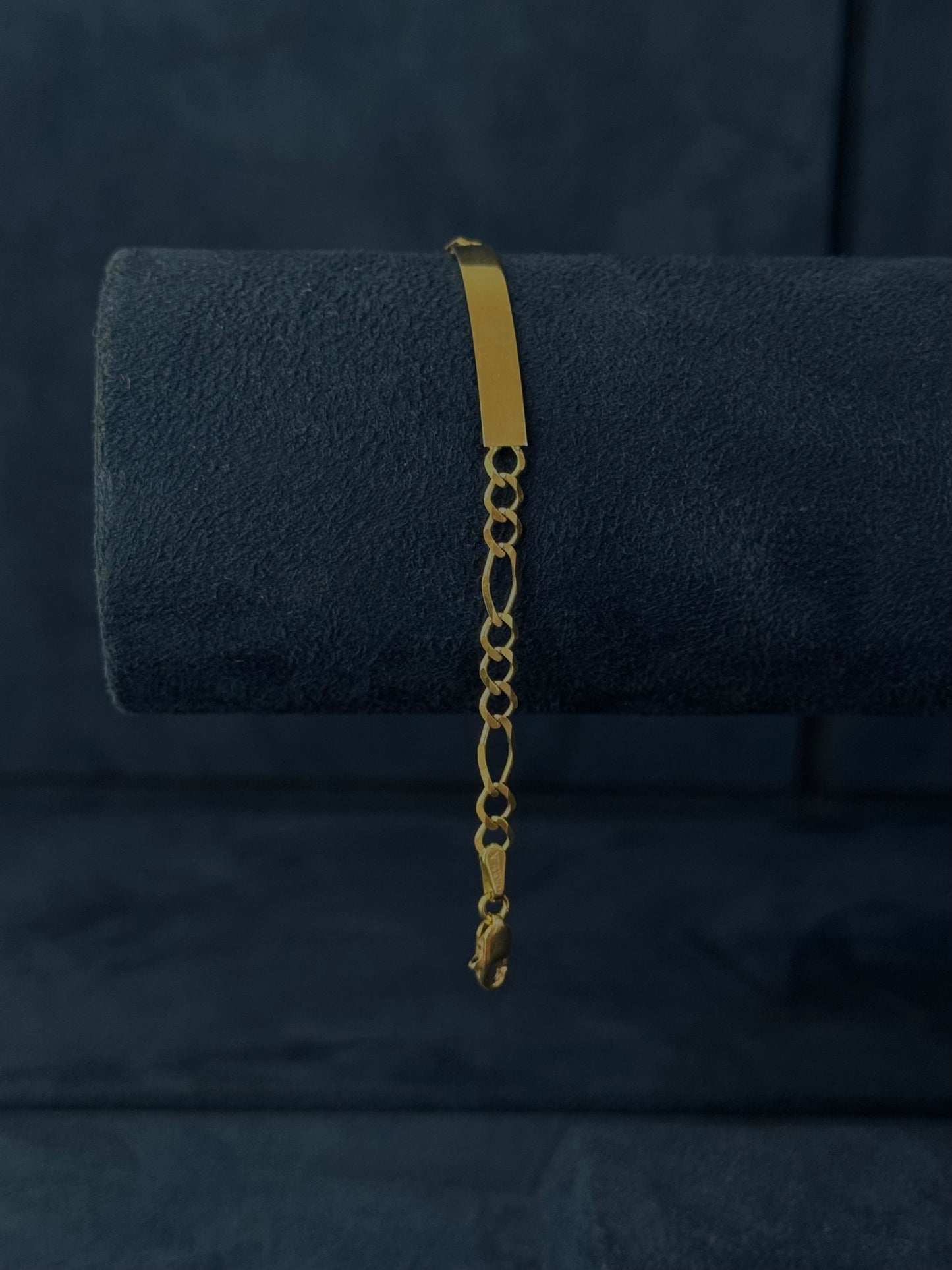 Esclava cartier
