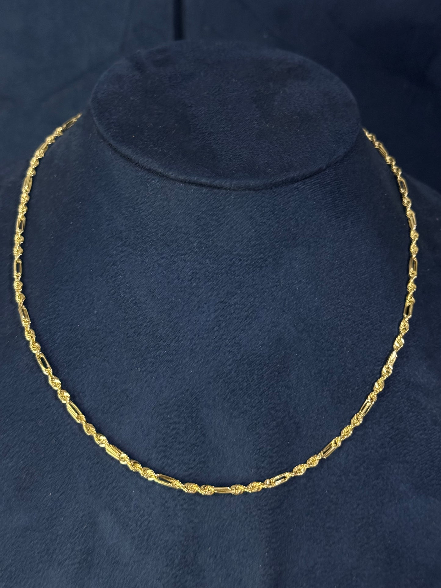 Cadena torzal fígaro