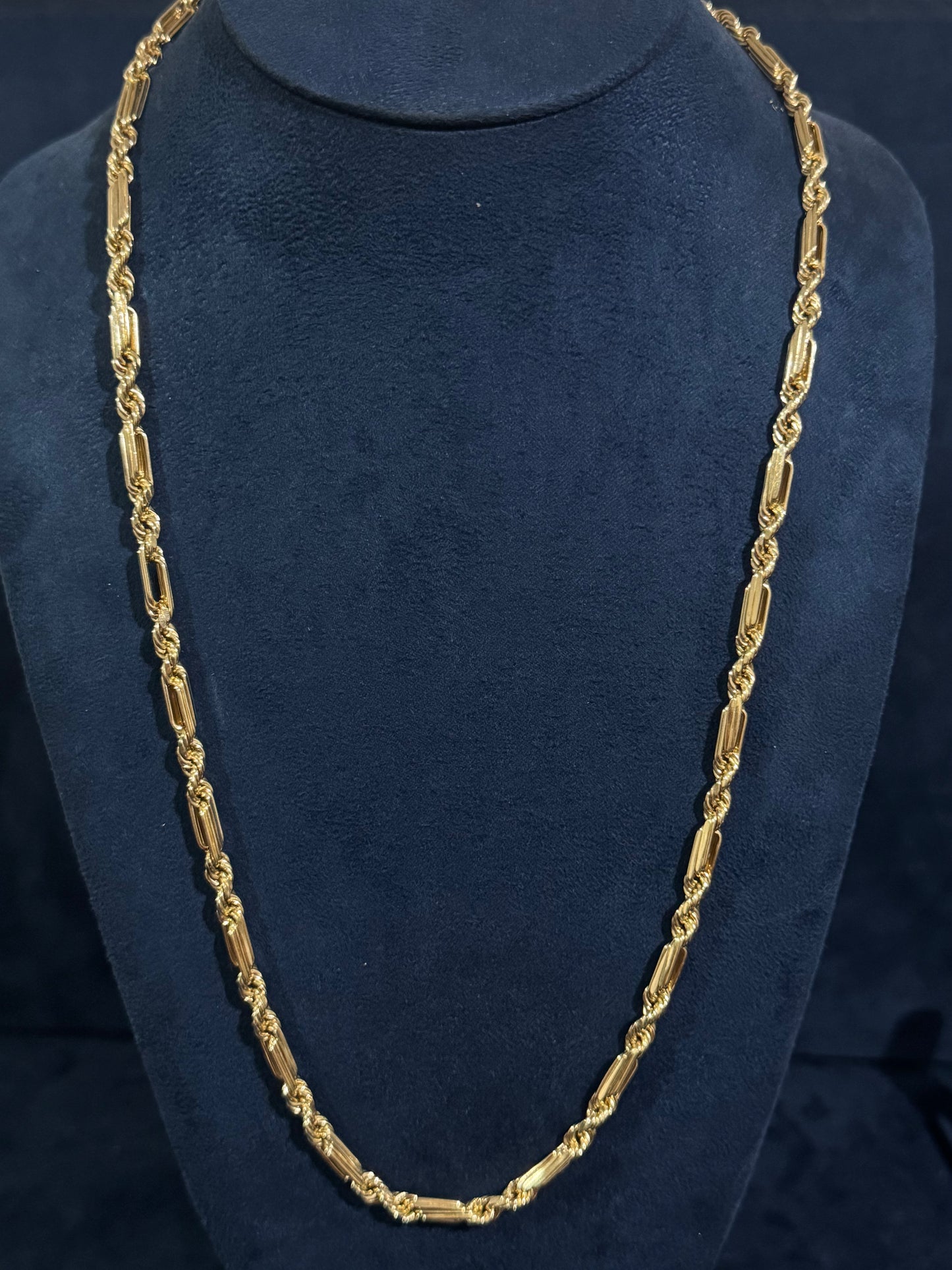 Cadena torzal fígaro